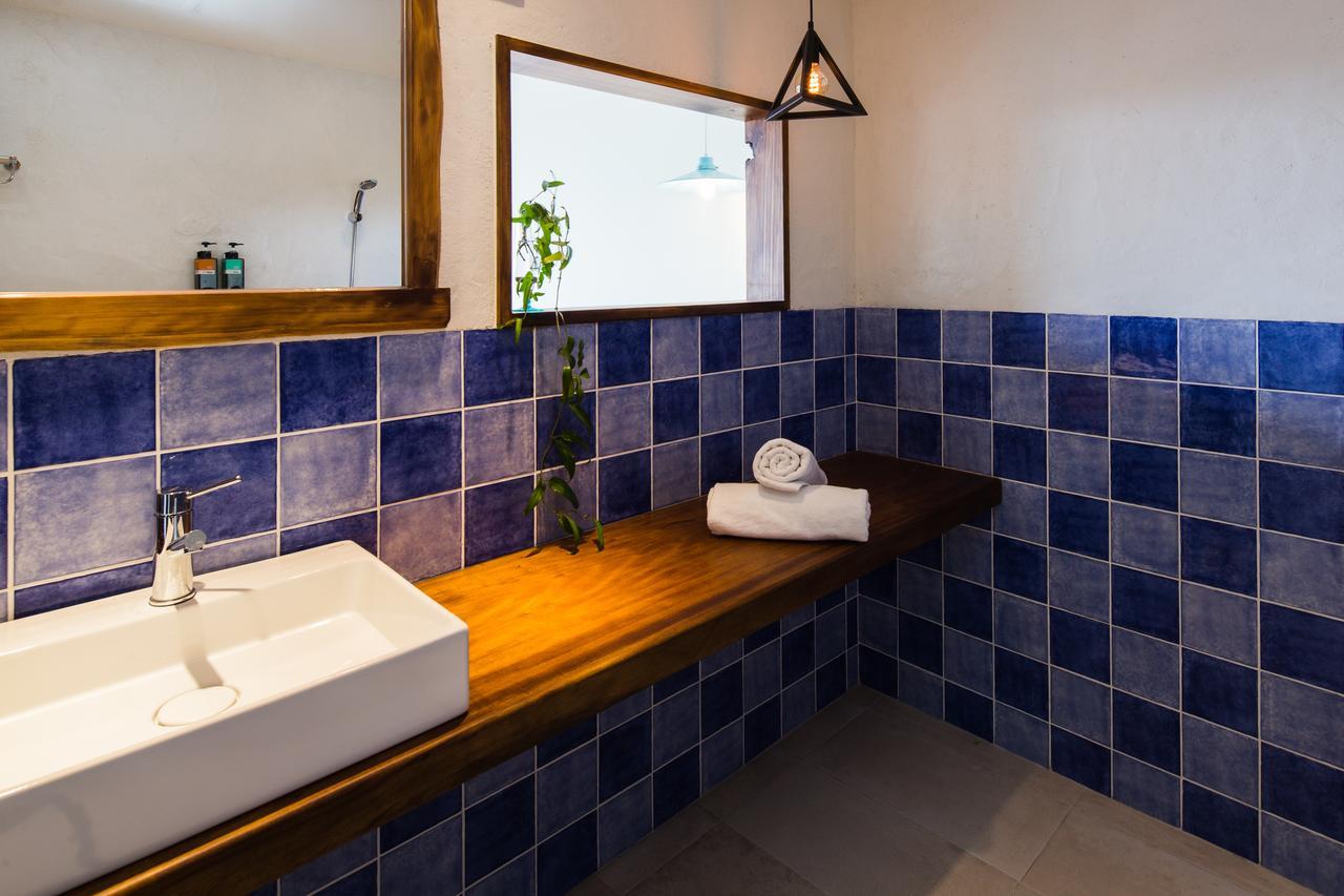 Haku Beach Days Inn Nanwan Esterno foto