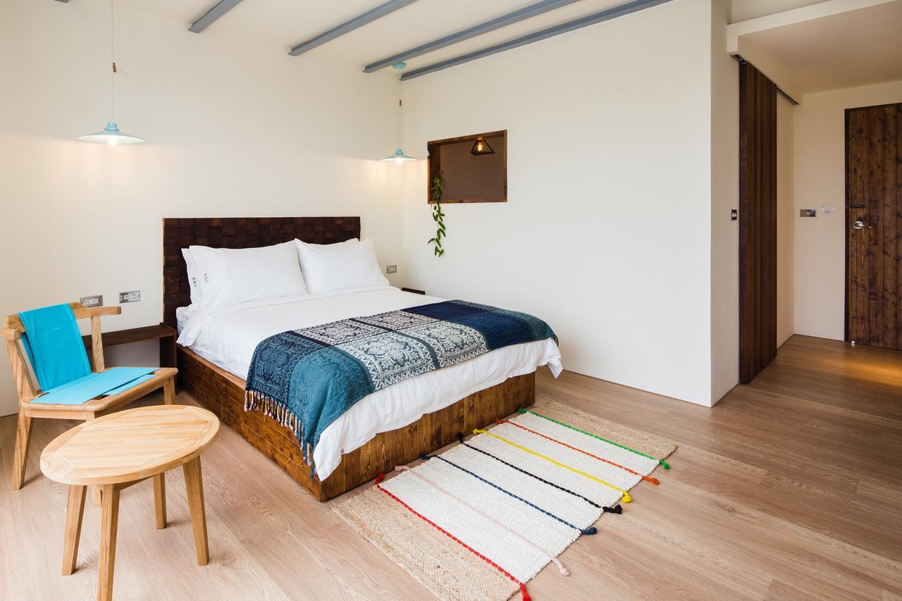 Haku Beach Days Inn Nanwan Esterno foto